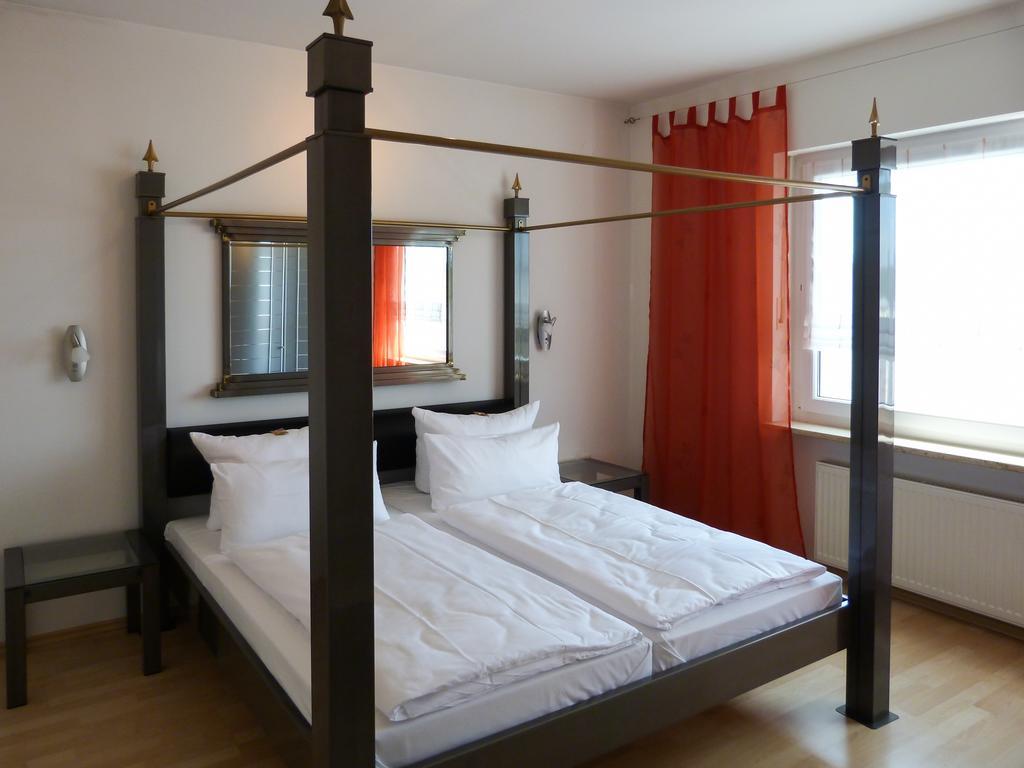 City Hotel Waldkraiburg Extérieur photo